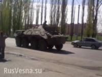 На границе с Украиной российская бронетехника готова к бою (Новость обновляется)