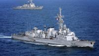 СМИ: в акваторию Черного моря войдет третий корабль НАТО