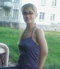 Лена Головач