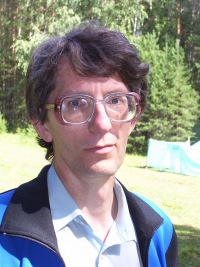 Виктор Карев