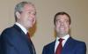 Медведев поздравил Буша с днем рождения