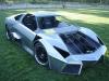 Умелец из Канады перестроил Pontiac Fiero в Lamborghini Reventon!