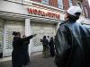 Woolworths: крупнейшая сеть британских розничных магазинов закрывается