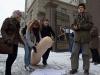 В Минске прошла акция против принудительного призыва в армию. Молодые люди "положили", в буквальном смысле, на службу.
