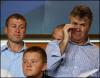 Роман Абрамович хочет видеть в "Челси" Гуса Хиддинка