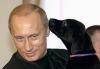 Reuters: собака Путина утащила еду со стола лидеров «Единой России»
