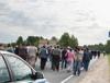 В Пикалево к приезду Путина спешно выдают зарплату рабочим и латают дороги