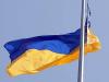 Две пьяные девушки надругались над флагом Украины