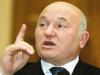 Юрий Лужков не признал в Абрамовиче русского и отказал ему в звании мецената. «На Западе говорят, что капитализм – это джунгли, где каждый каждому враг... Для России это не подходит»