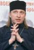 Священник Иван Охлобыстин, ссылаясь на внутренние противоречия, просит Патриарха Кирилла освободить его от служения.