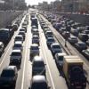 Длина пробок в Москве приблизилась к 900 км