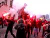 «Левые» забросали элитные магазины на Тверской свиными головами.  В Москве прошел марш «Антикапитализм-2009»