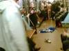 В метро Москвы задержан голый мужчина. Еще двое сбежали