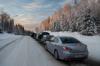 Около 2 тыс. машин стоят в очереди в Нарве на въезд в Россию