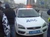 В Екатеринбурге машина ГИБДД, проехав на красный свет, сбила девушку. Очевидцы: гаишники торопились, расчищая дорогу кортежу губернатора