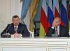 Путин потребовал от президента Южной Осетии прекратить попытки убрать из республики присланного Москвой премьера