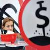 Крупнейшие банки собирают с населения валюту для олигархов