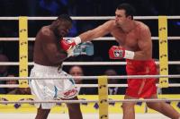 Владимир Кличко нокаутировал Сэмюэла Питера