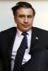 Саакашвили с iPod`ом измерил воду и сказал: с такой завистью оккупанты смотрят" на эту землю и "стремятся завладеть ею". "Потому что в Грузии курортный сезон длится почти шесть мес...