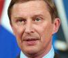 Вице-премьер Иванов видит в России слишком много банков, вузов и авиакомпаний-живопырок