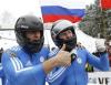 Александр Зубков с разгоняющим Алексеем Воеводой впервые в истории российского бобслея стал чемпионом мира
