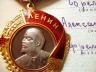 Орден Ленина на eBay продан за USD1.300,-