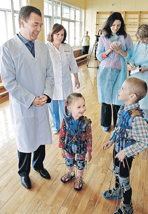 Медведев предложил снять фильм о детях с ограниченными возможностями «не хуже «Форреста Гампа»