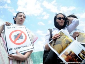 Журналистское сообщество Грузии продолжает настаивать на рассекречивании материалов «дела фотографов».