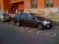 Парковка на местах для инвалидов