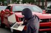 Хакеры нашли способ удаленно открывать и заводить автомобили