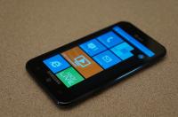 Новый Samsung Focus S с Windows Phone 7 Mango