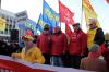 «Вернуть украденную Родину!», «ЕдРо» — в помойное ведро!», «Распустить однопартийную городскую думу». В Краснодаре по инициативе КПРФ партии провели протестное шествие и митинг