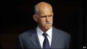 Премьер-министр Греции отказывается покинуть пост