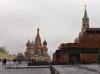 Активист Медведев устроил одиночный пикет и «сломал» Красную площадь