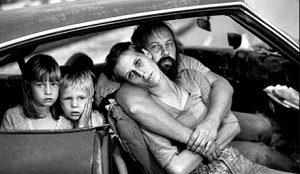 Упадок американской мечты — Le Monde, Франция