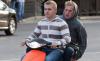 В Госдуму внесен законопроект, обязывающий выдавать права на вождение скутеров и мопедов с 18 лет