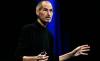 Компания Apple предложила почтить память Стива Джобса ношением черных водолазок