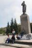 Если не они, то кто… На Южном Урале китайские рабочие решили по собственной инициативе и из уважения к коммунистам отремонтировать памятник Ленину