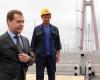 Торжественно открытый Д.Медведевым мост оказался непригодным