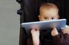 Для годовалого ребёнка журнал — это сломанный iPad