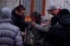 Активисты группы «Оккупай-педофиляй» вынудили пойманных растлителей детей боксировать между собой. Ролик с «дуэлью» появился в Сети.