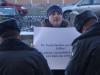 Петербургские другороссы провели акцию памяти Александра Долматова у консульства Нидерландов. Консул пригласил их к себе