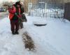 Только успевай гипс накладывать: кто в ответе за каток с лужами, в который превратились дороги Архангельска?