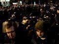 Евромайдановцев в Донецке поставили на колени и отправили домой в автозаках. 05.05.2014