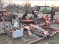 Народ остановил колонну БМП под Луганском 15.03.14 г.