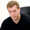 «Полупрезидент Порошенко собирается легализовать карательную операцию на Юго-востоке, ввести режим чрезвычайного положения, убивать людей на «законных» основаниях», — Царев.