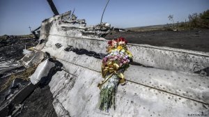 В связи с обстановкой на востоке Украины премьер Нидерландов назвал «не реалистичной» военную миссию для обеспечения безопасности работы экспертов на месте крушения «Боинга».