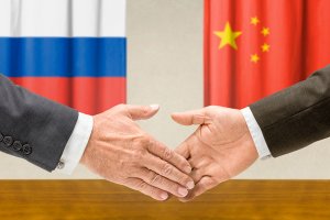 Россия и Китай полностью откажутся от доллара во взаимных расчетах