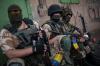 По гуманитарному коридору из окружения вышла первая группа украинских карателей