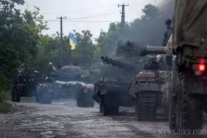Украинская армия окопалась у Мариуполя и создает минные поля